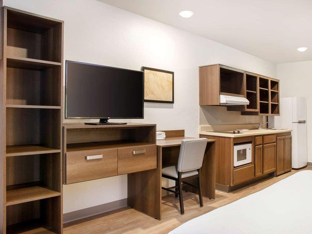 Extended Stay America Select Suites - Charlotte - Northlake Habitación foto