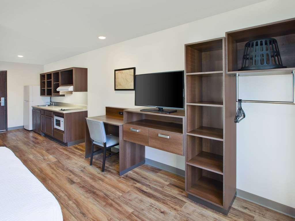 Extended Stay America Select Suites - Charlotte - Northlake Habitación foto