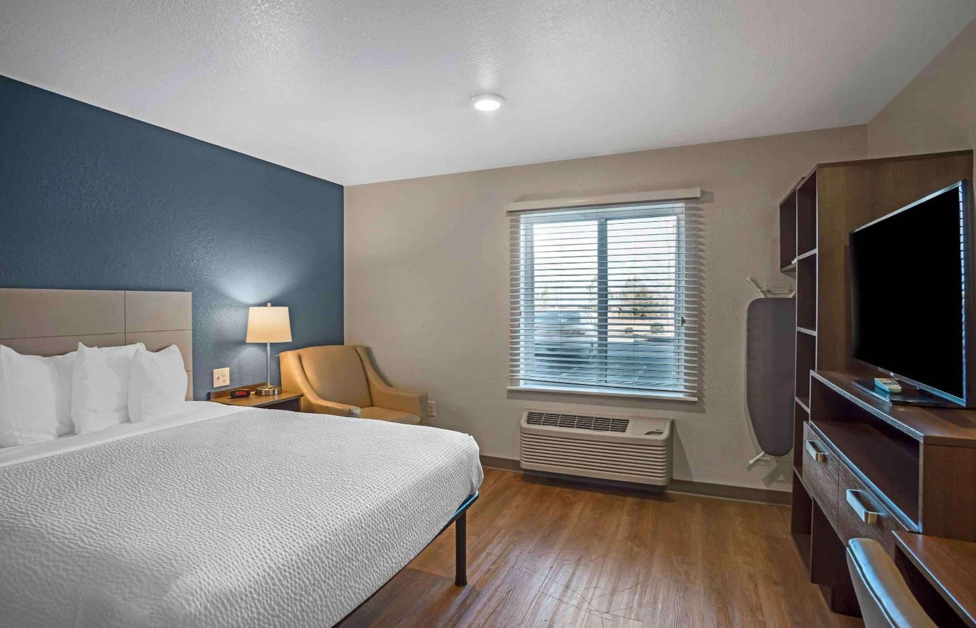 Extended Stay America Select Suites - Charlotte - Northlake Exterior foto